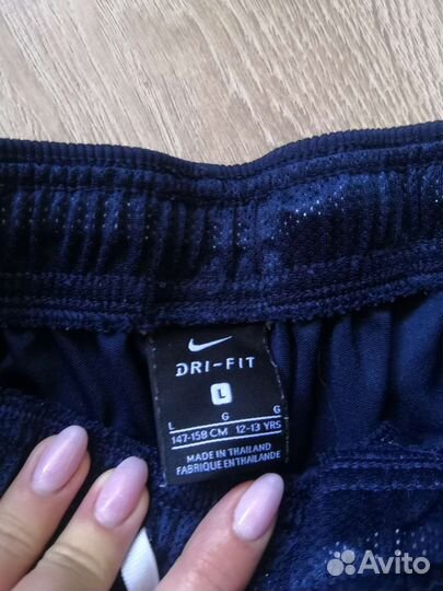 Спортивный костюм nike оригинал размер 158