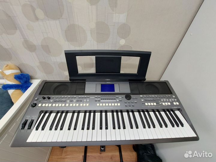 Синтезатор yamaha psr s670