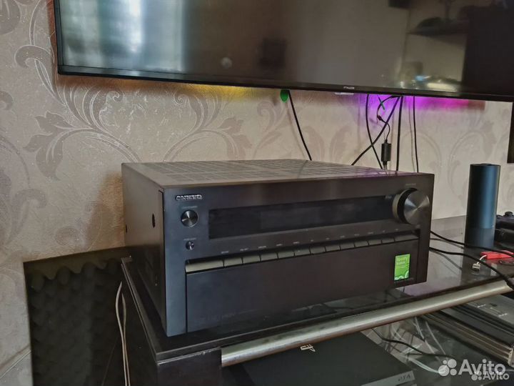 Ресивер Onkyo TX-NR3010
