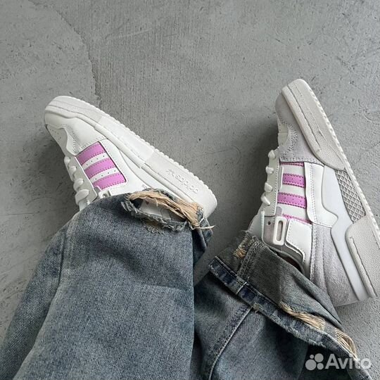 Кроссовки женские Adidas Forum Low