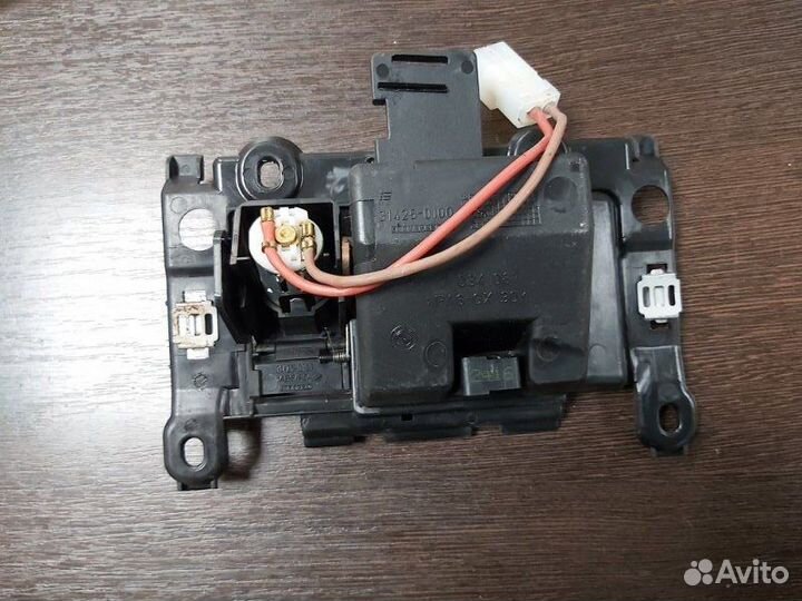 Пепельница Bmw 525I E60 N52B25AF 2006