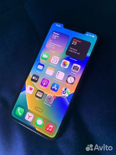 Телефон iPhone 11 PRO MAX 256gb