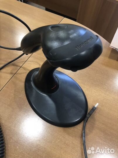 Сканер штрих кода honeywell MS 9520
