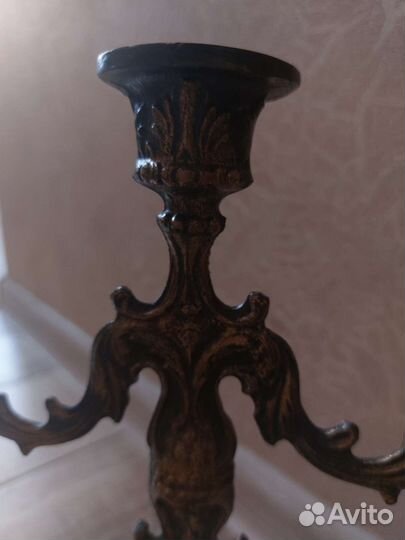 Старинный подсвечник