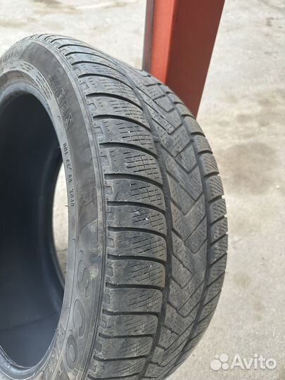 Pirelli Ice Zero 255/45 R20