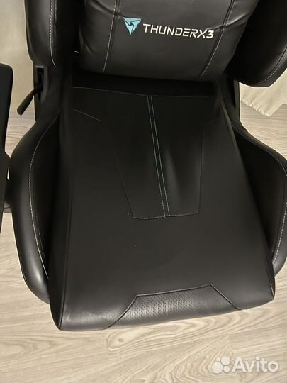 Компьютерное кресло ThunderX3 TC5 MAX Jet Black