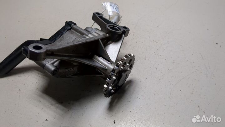 Насос масляный Mercedes Sprinter, 2002