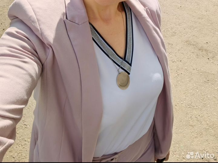 Костюм брючный