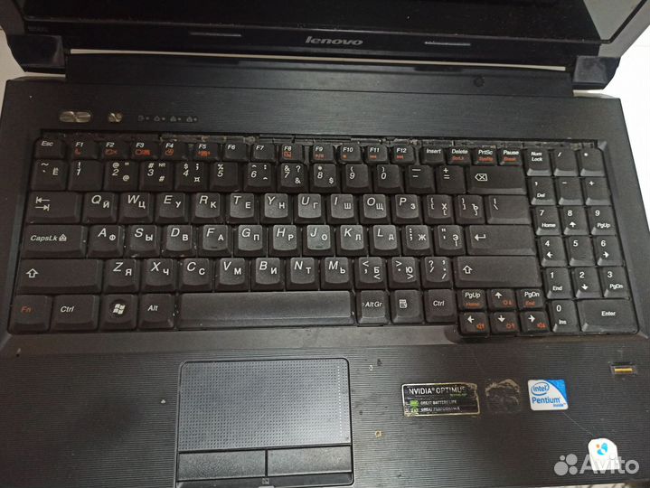 Lenovo b560