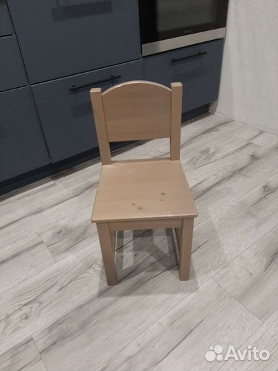 Детский стул IKEA