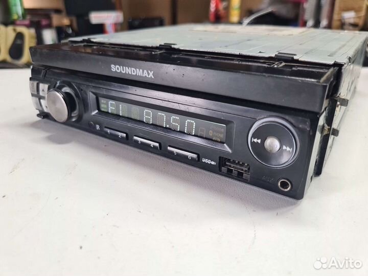 Автомагнитола Soundmax (dvd/mp3,usb)