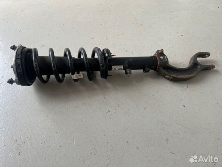 Амортизатор передний левый Genesis Gv80 2021