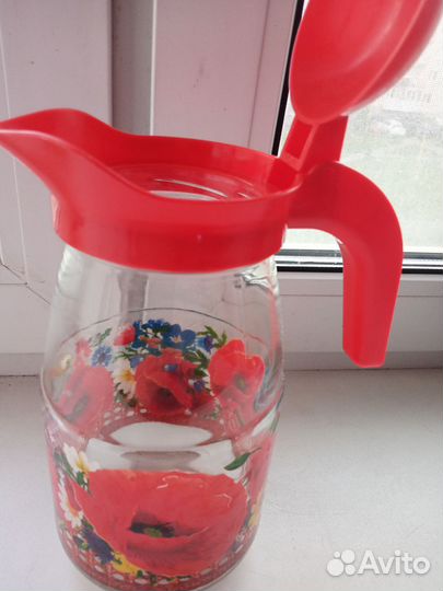 Кувшин красивый