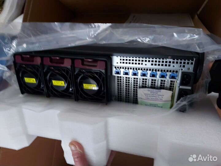 Серверная платформа Supermicro SYS-8048B-TR4F