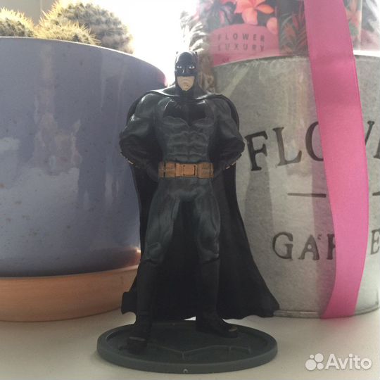 Batman фигурка
