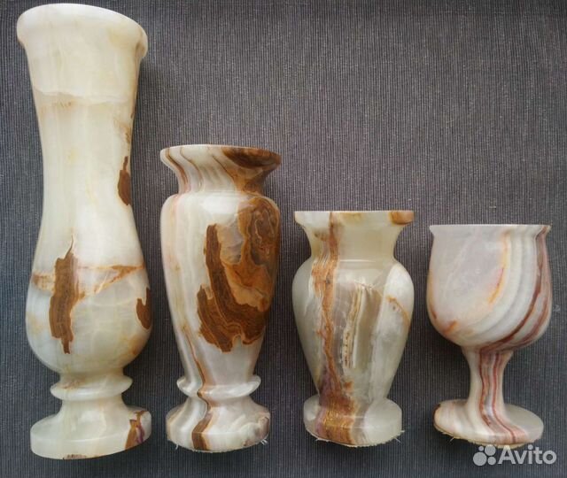 Вазы из оникса