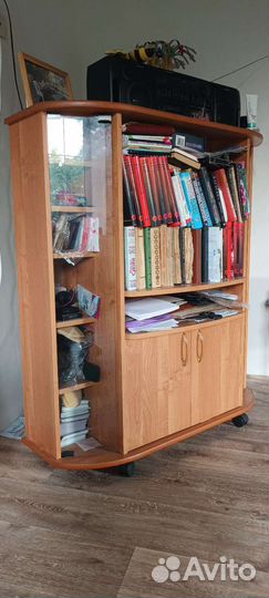 Тумба под телевизор