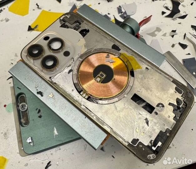 Замена заднего стекла iPhone