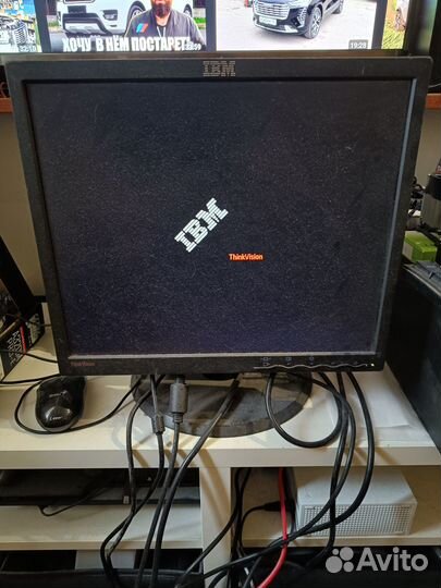 IBM ThinkVision 9417-HB7, HP 1740