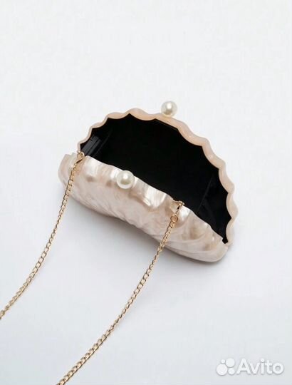 Жемчужная сумка клатч