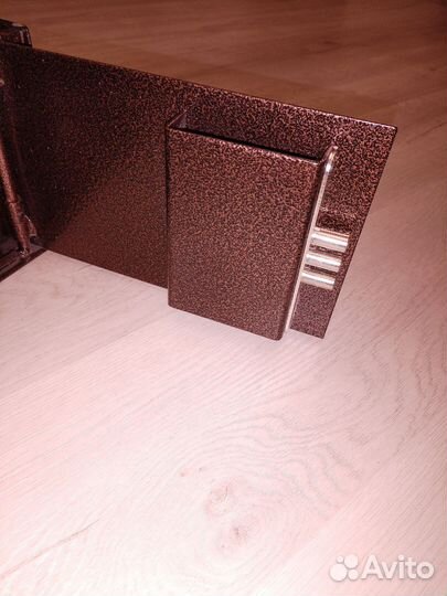 Оружейный сейф для пистолета