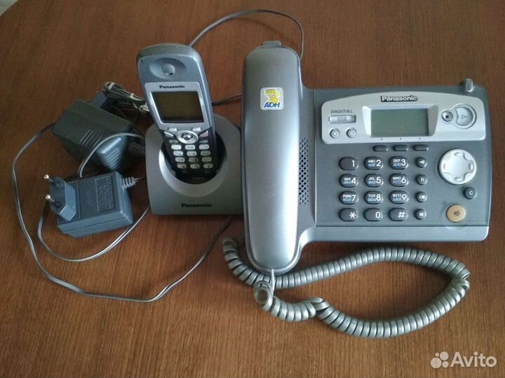 Телефон Panasonic