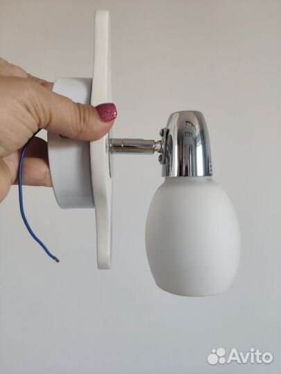 Настенный светильник бра