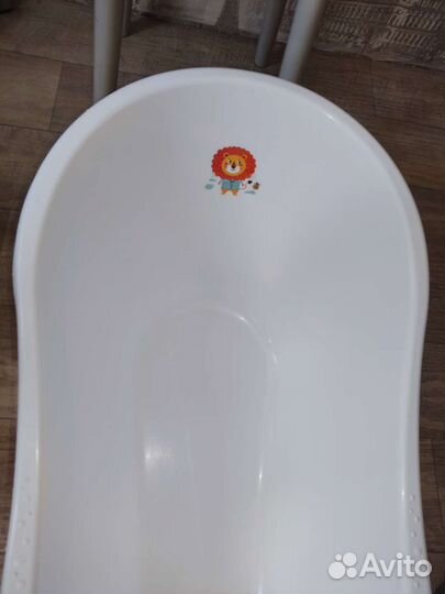 Ванночка для купания babyton