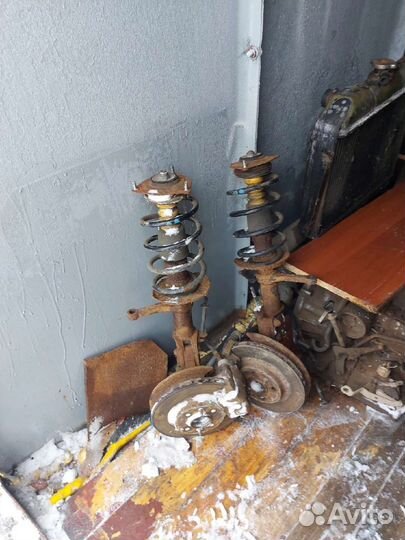 Передние стойки ваз 2110 2112 2111