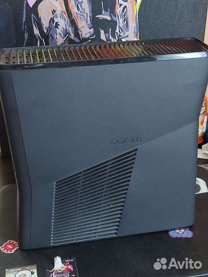 Xbox 360 Slim 250Gb, 2 геймпада+21 игра