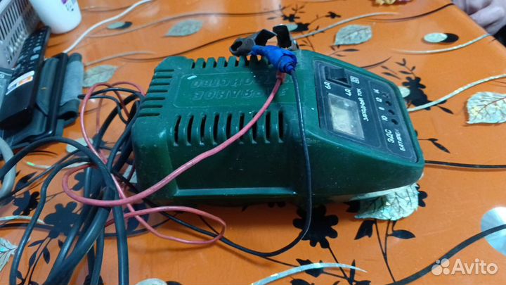 Зарядка для автомобильных аккумуляторов