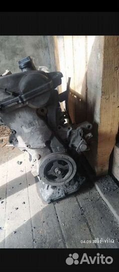 Двигатель на toyota corolla 120