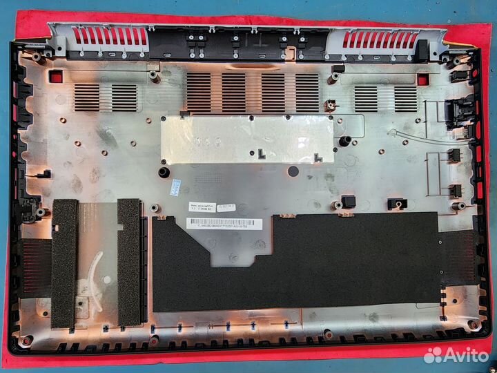 Acer Aspire VN7-593G, поддон