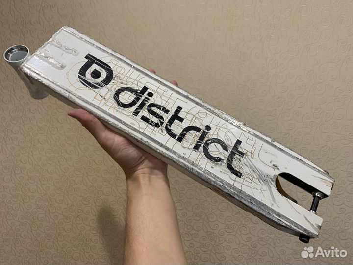 Дека District для самоката