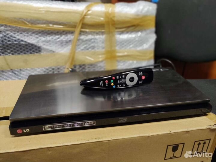 3D Blu-ray плеер 4K LG BP730 идеал