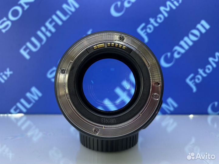 Canon EF 35mm f/1.4 L (sn:2170)