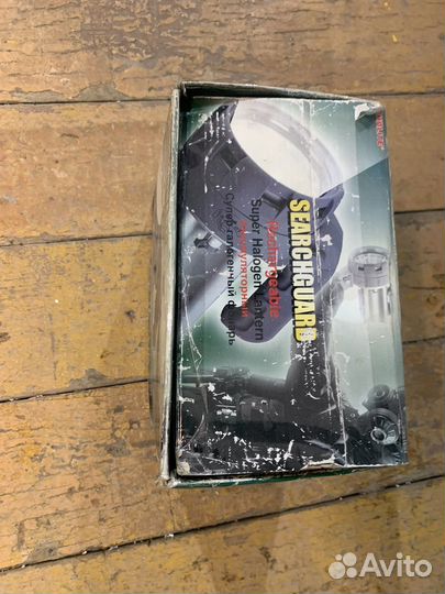 Фонарь галогенный, аккумуляторный прожектор