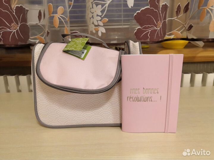 Косметичка розовая и блокнотик
