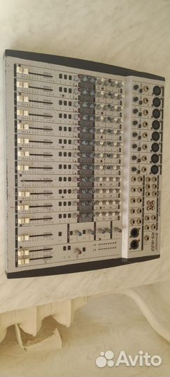 2 Микшерных пульта omnitronic