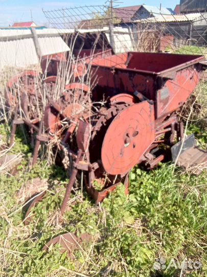 Картофелесажалка для трактора