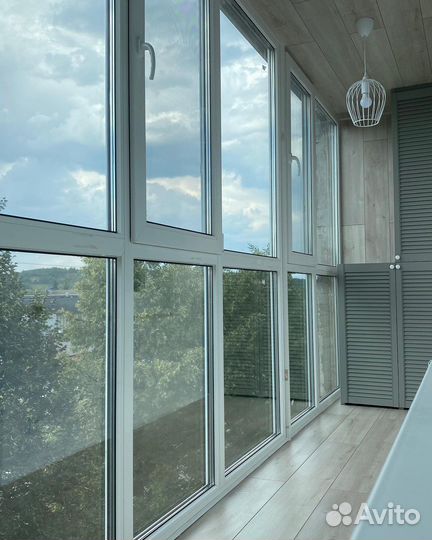 Остекление, отделка и утепление балконов и лоджий