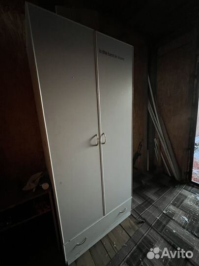 Шкаф плательный бу