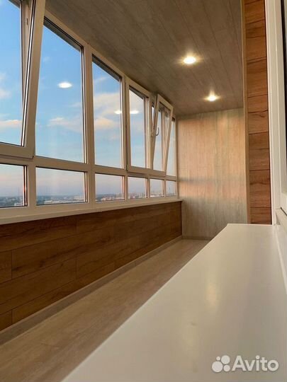 Балконное остекление на заказ