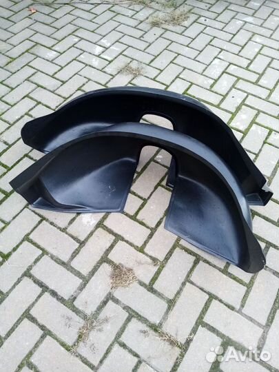 Подкрыльники