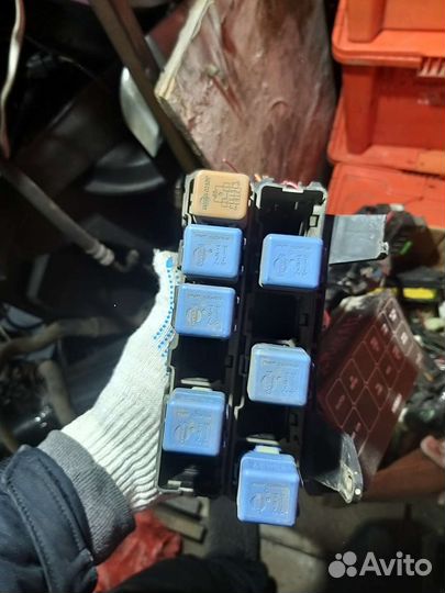 Блок реле ниссан цефиро а32