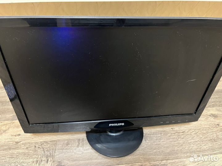 Монитор Philips