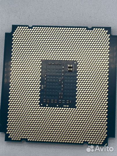 Xeon e5 2683 v3 - (14/28 2.0-3.0 ghz)