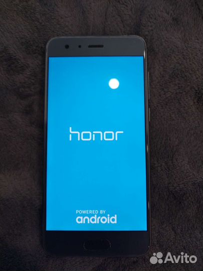 HONOR 9, 4/64 ГБ