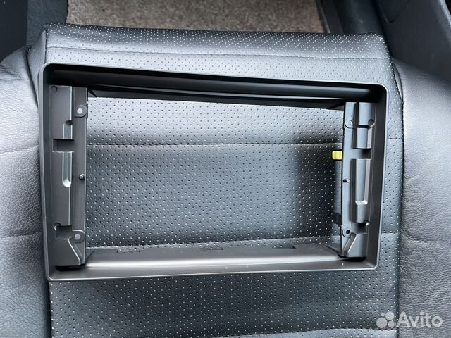 Переходная рамка toyota avensis 2002-2008 9 дюймов