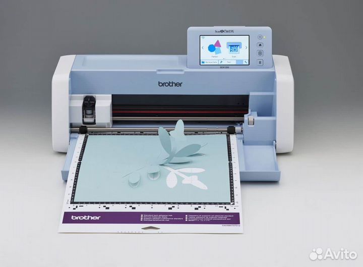 Раскройный плоттер Brother SDX1200 ScanNCut